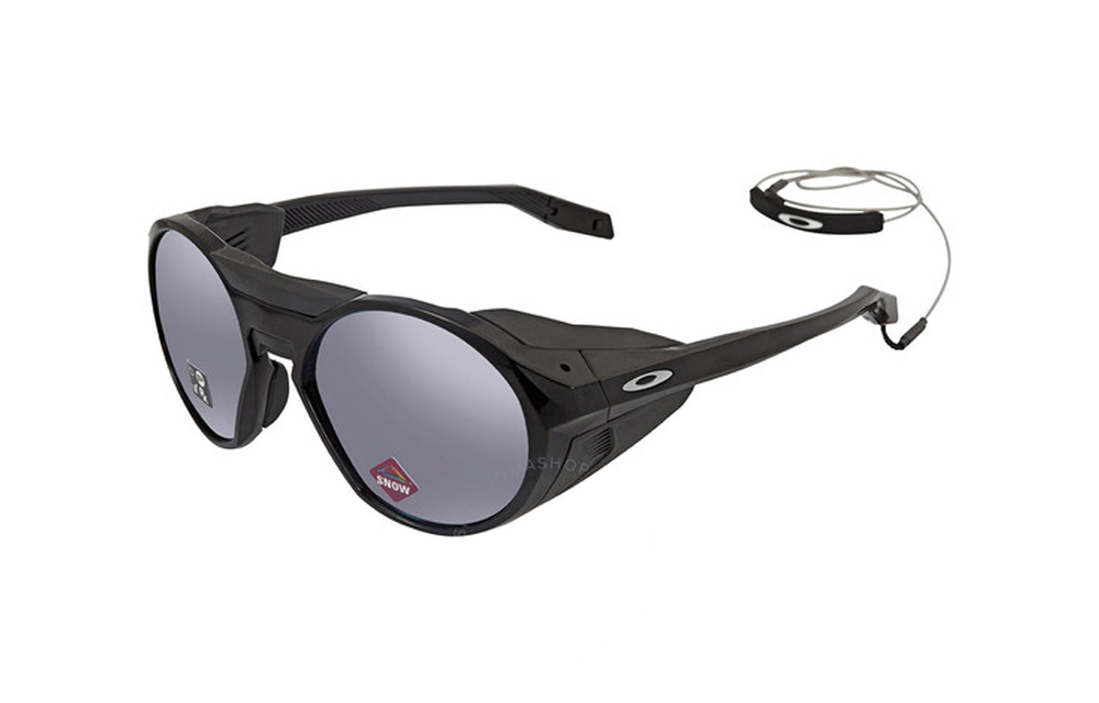 Oakley Plastic