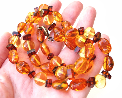 Бусы из балтийского янтаря разного цвета 60 см