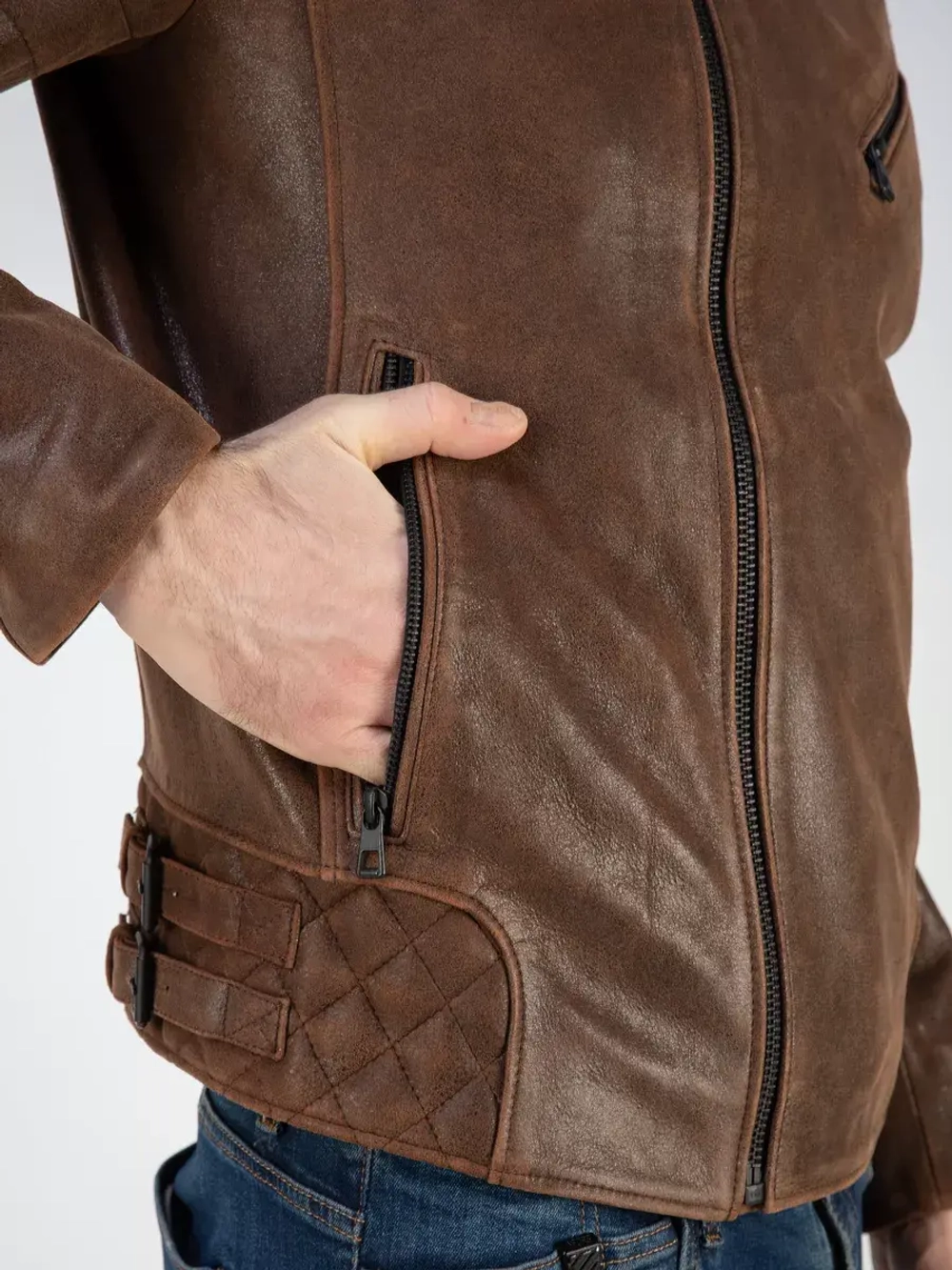 Кожаная куртка демисезонная косуха