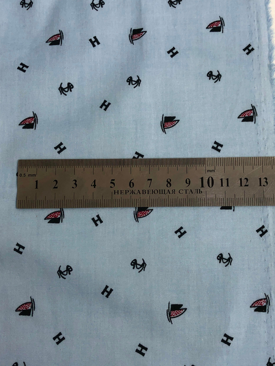 Поплин принт, кораблик, буква на голубом