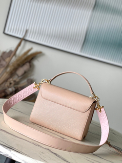 Louis Vuitton Twist MM