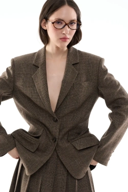 Однобортный жакет в клетку