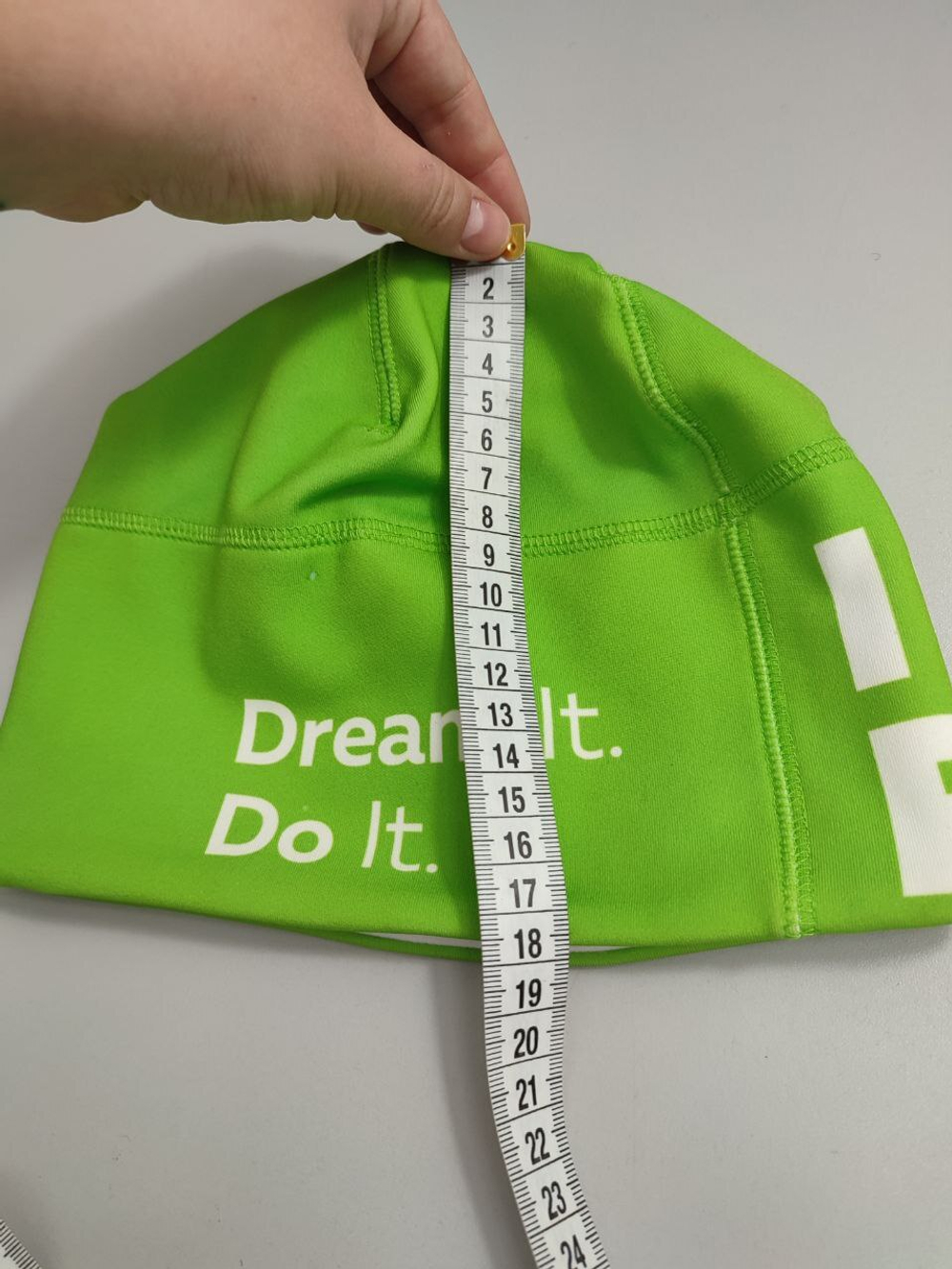 Шапка с надписью