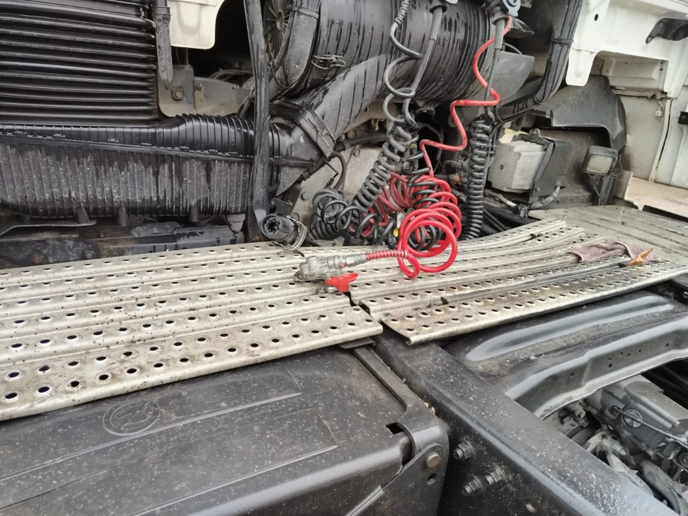 MAN TGX 4x2 Седельный тягач 18.500 4Х2 BLS (Дизельный, 12,4 л, 500 л.с., АТ)