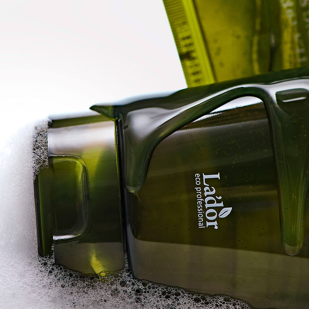 Lador Tea Tree Calming Scalp Shampoo успокаивающий шампунь с экстрактом чайного дерева и мяты