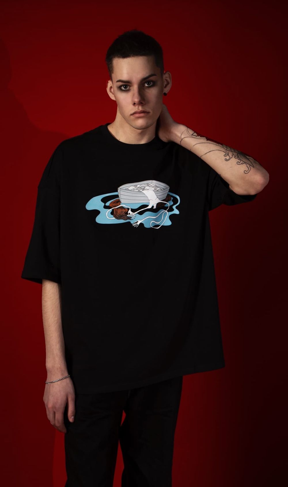 Футболка Нетак Оверсайз Закат Венеры Черная