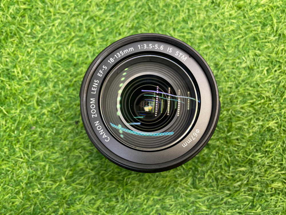Canon EF-S 18-135mm 3.5-5.6 IS STM