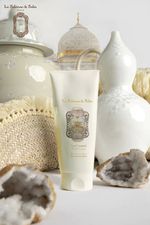 Молочко для тела "Мускус, Ладан, Роза" La Sultane de Saba Lait Corporel Body Lotion Musk Incense Rose 200 мл