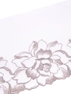 05-111 Вышивка на неэл. сетке 21 см, Rose, кофейная роза/бронза