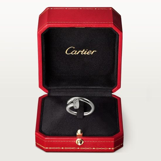 Кольцо Cartier Juste un Clou, classic model, с бриллиантами