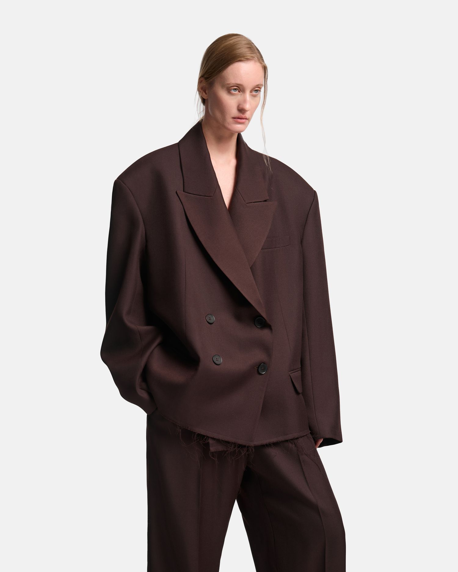 Пиджак over с необработанным краем