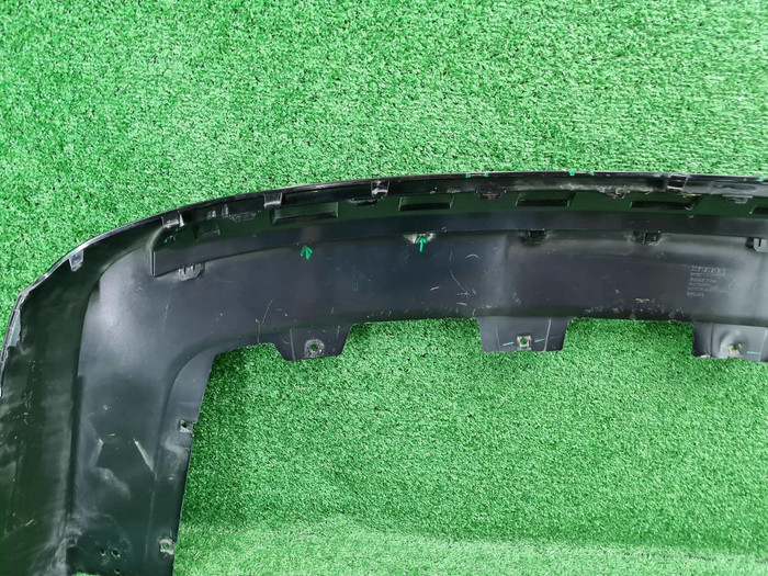 Юбка заднего бампера Zeekr 009 (2022-н.в.)