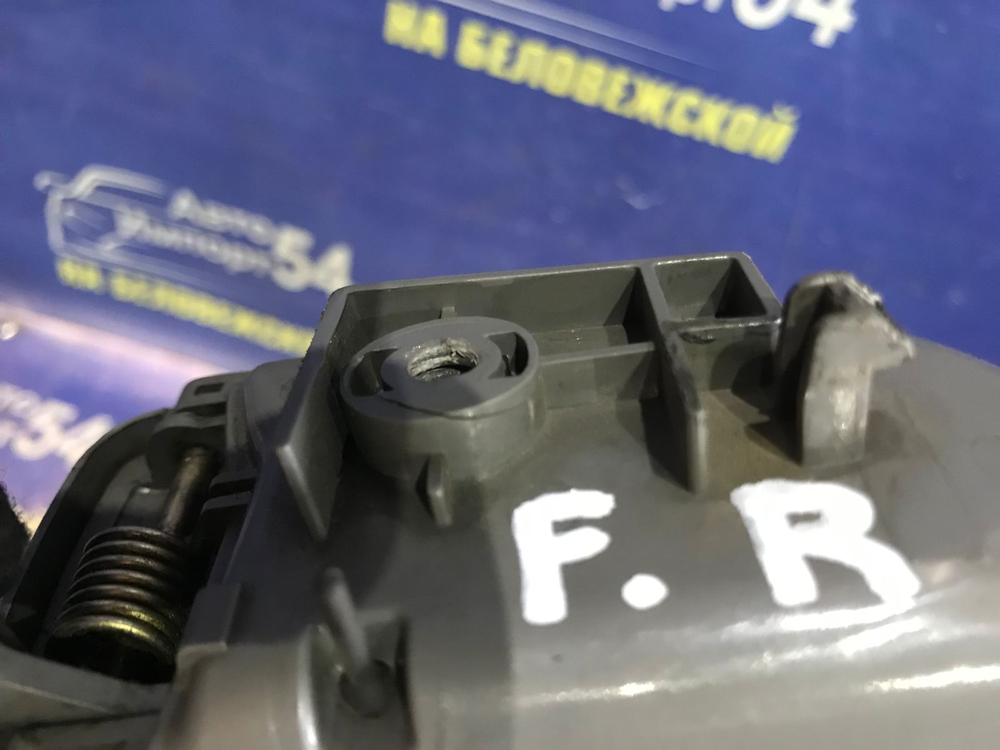 Ручка двери передней правой салонная Kia RIO 2004