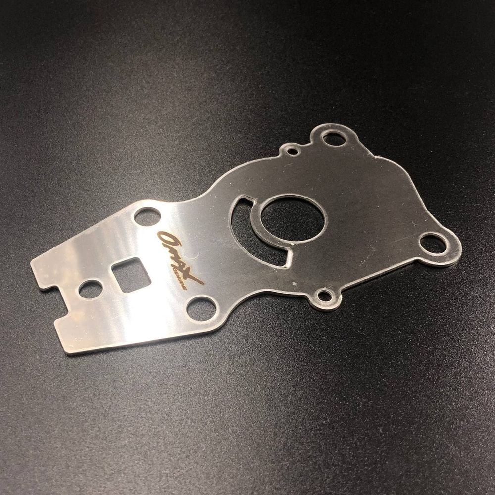 Пластина помпы охлаждения Yamaha 40X, F25-40 (Omax)