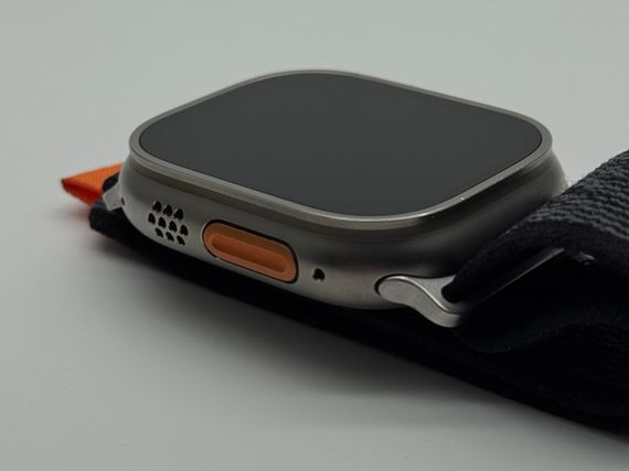 Apple Watch Ultra 49mm Natural Titanium