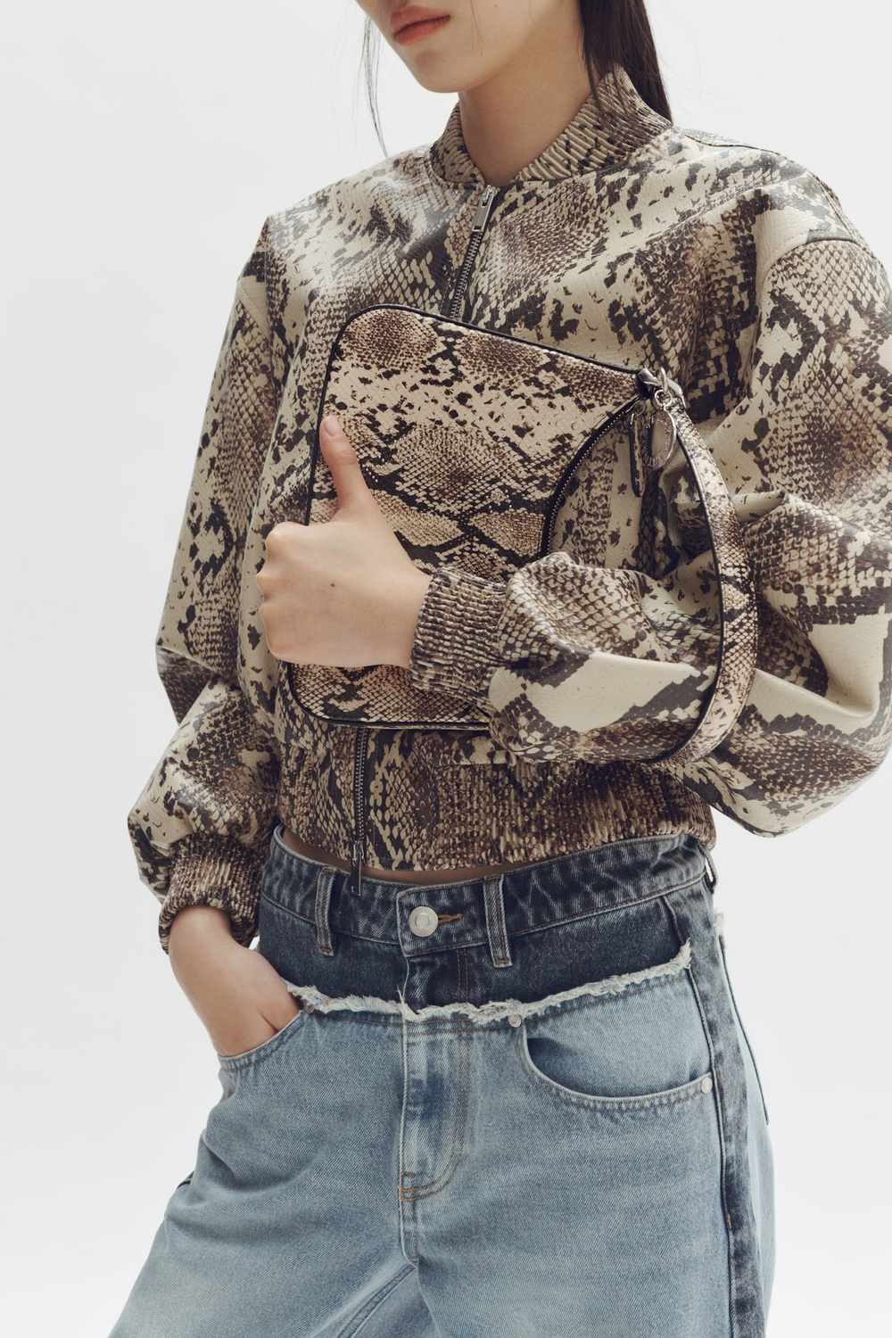 H&M - Stella McCartney Сумка с узором под змеиную кожу, бежевый