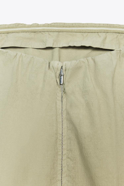 ZARA ПЛАТЬЕ БЕЗ БРЕТЕЛЕЙ, ЦВЕТ ОЛИВКОВОГО МАСЛА