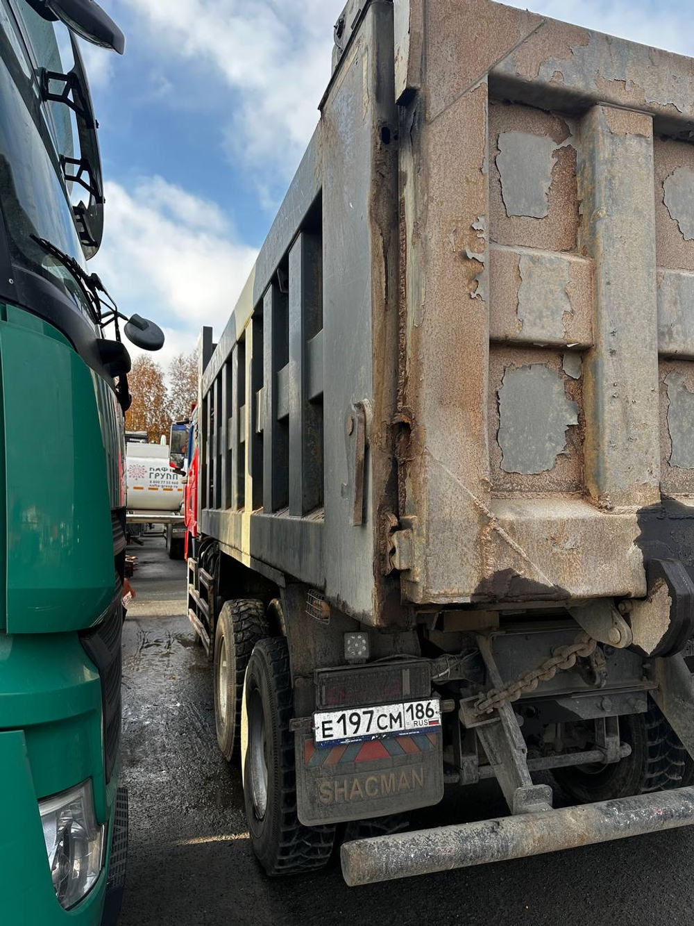 Shacman (Shaanxi) SX* 6x6 Самосвал SX32586T385 (Дизельный, 11,6 л, 369 л.с., МТ)