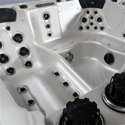 Гидромассажный спа-бассейн Lovia Spa zr810