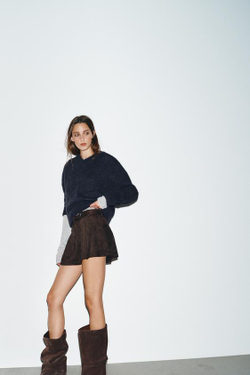 ZARA ШОРТЫ СО СКЛАДКАМИ И ПУГОВИЦАМИ, КОРИЧНЕВЫЙ