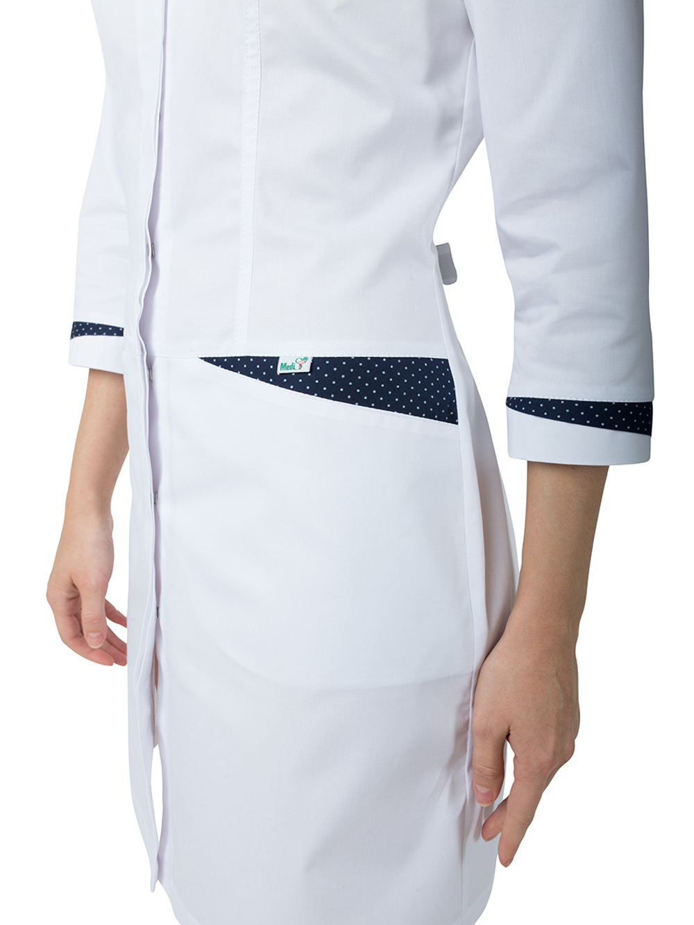 Женский медицинский халат с отделкой/ красивый халат для медика/ для врача/ для лаборанта/ для косметолога