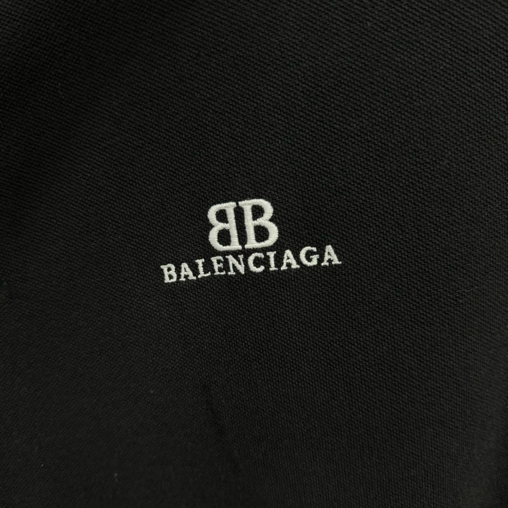 Футболка Balenciaga