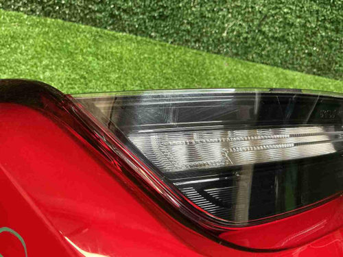 Фонарь левый внешний BMW 3er G20 (2018-2022)