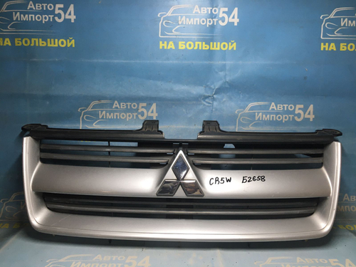 Решетка радиатора MITSUBISHI DION 2002-2005