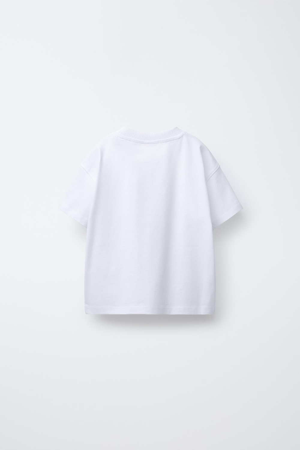 ZARA ФУТБОЛКА С АНИМАЛИСТИЧЕСКИМ ПРИНТОМ, БЕЛЫЙ