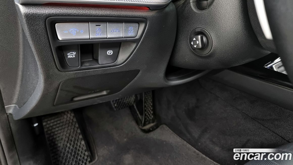 Genesis G80 (RG3) Бензин 2.5 Turbo 2WD (06.2020)