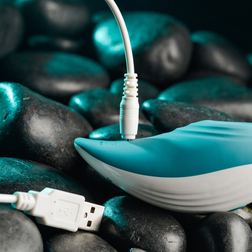 Черный мини-wand Sensation Rechargeable Mini Wand Vibrator - 10,1 см.