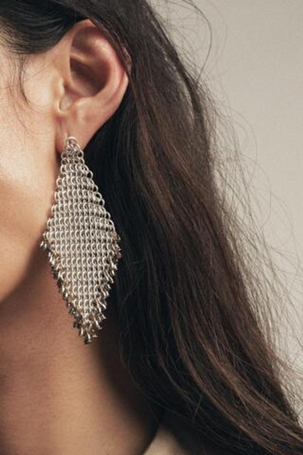 ZARA КОМБИНИРОВАННЫЕ СЕРЬГИ ИЗ МЕТАЛЛИЧЕСКОЙ СЕТКИ, СЕРЕБРИСТЫЙ