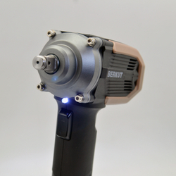 Гайковерт BERKUT WAC-700 с аккумулятором JSL-18000PP