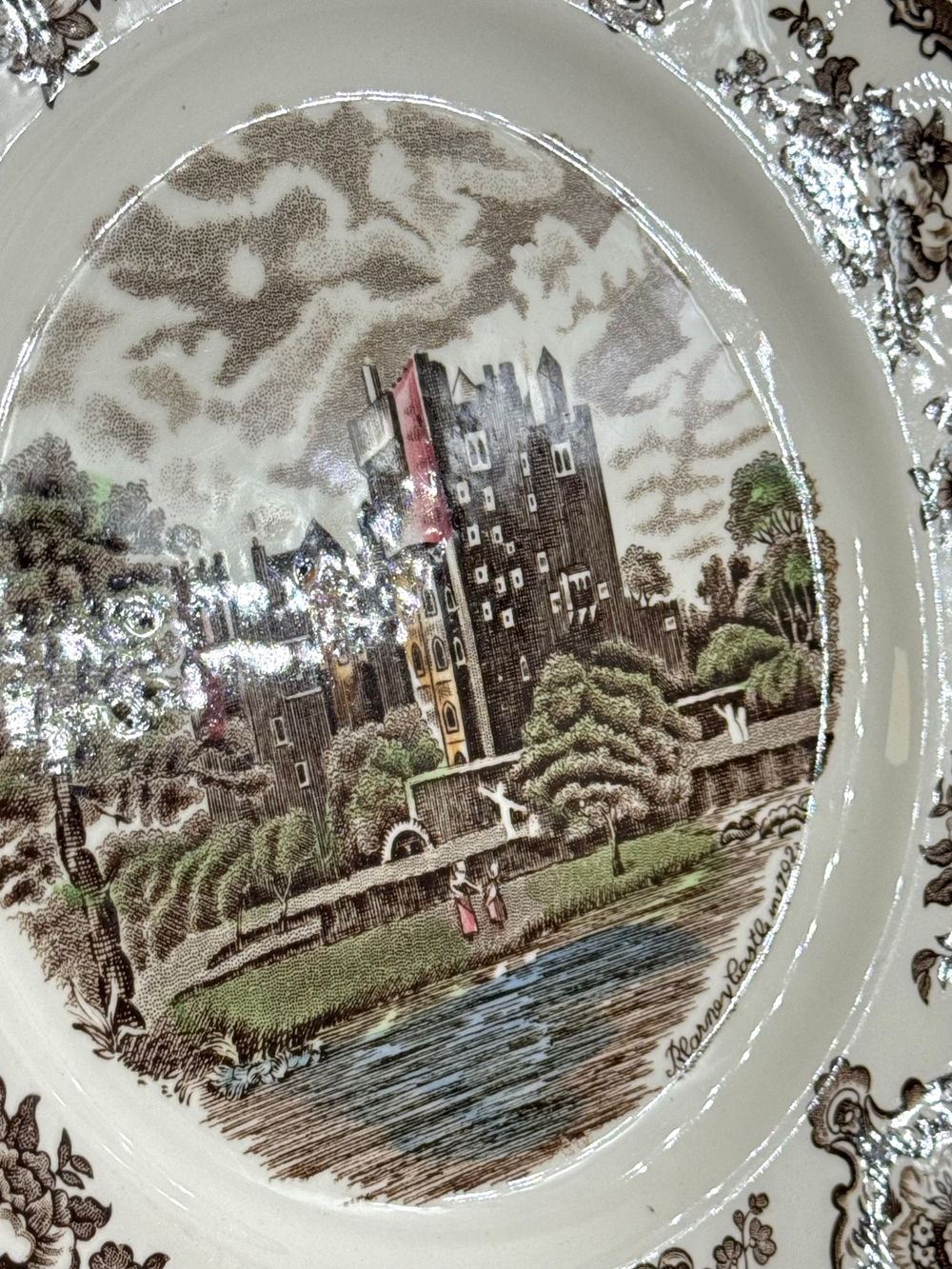 Тарелка 25см Johnson Brothers, Old Britain Castles