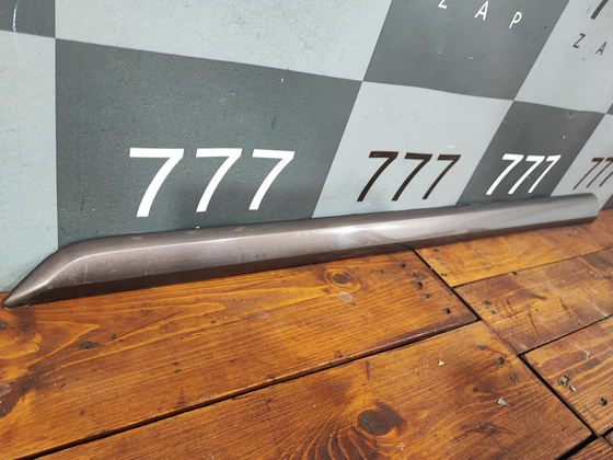 Накладка двери передней левой Skoda Yeti 13-18 Б/У Оригинал 5L0853515A