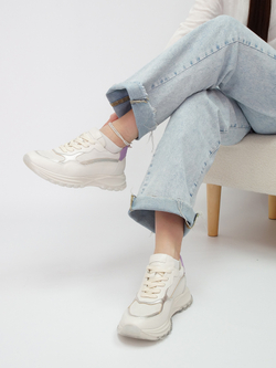 Кроссовки женские демисезонные