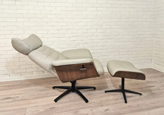 Кресло-реклайнер с оттоманкой Timeout, натуральная серо-бежевая кожа