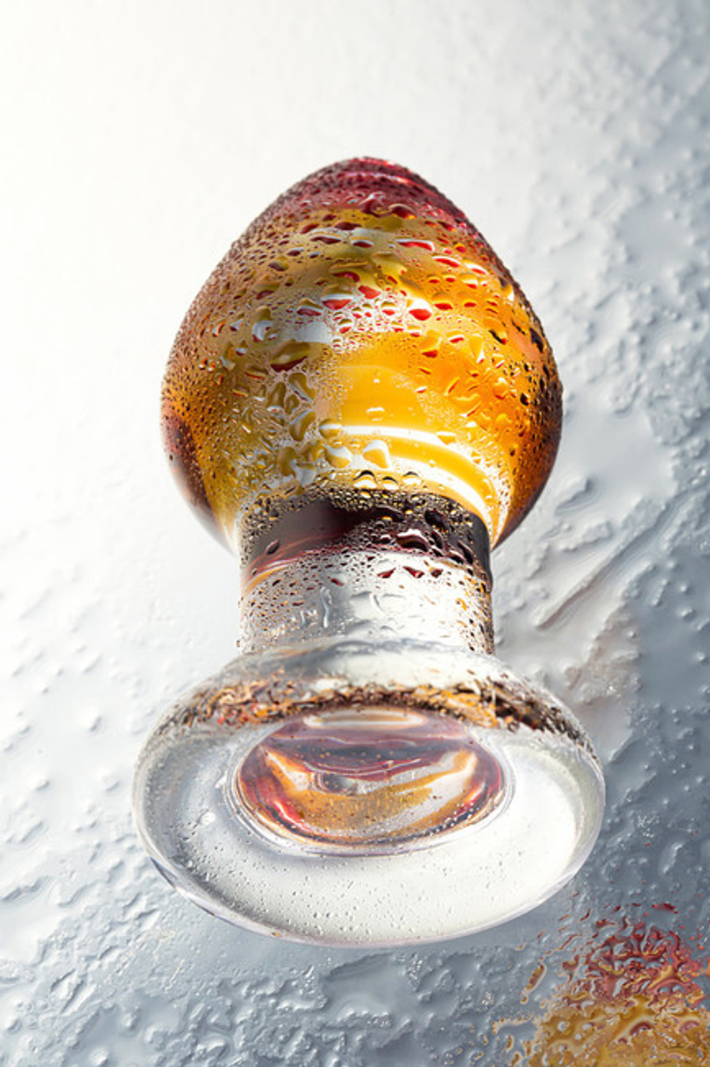 Анальная стеклянная втулка (Цвет: прозрачный с бордовым и желтым)