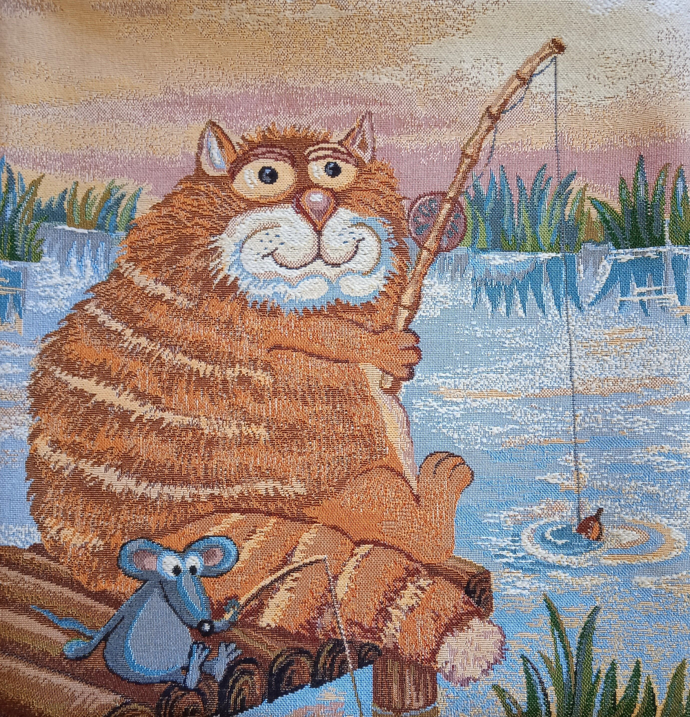 Декоративный гобеленовый чехол для интерьерной подушки Кот на рыбалке 47х47