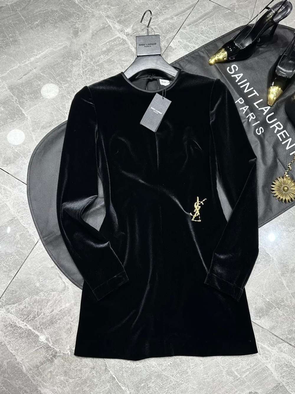 Платье Yves Saint Laurent