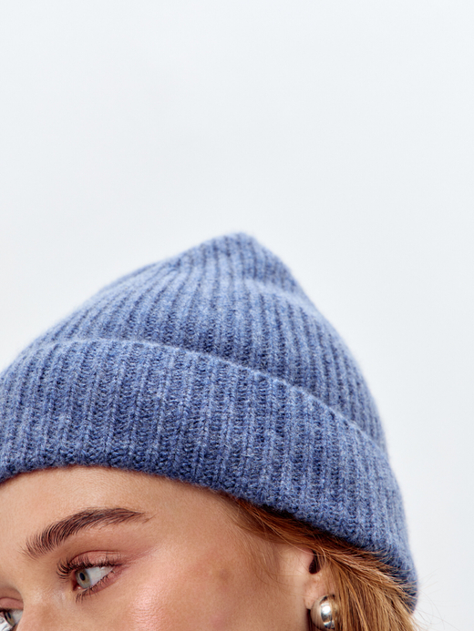 Шапка из кашемира