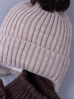 Шапка детская осенняя вязаная и снуд