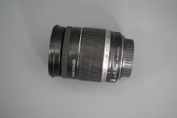 Canon EF-S 18-200mm 3.5-5.6 IS