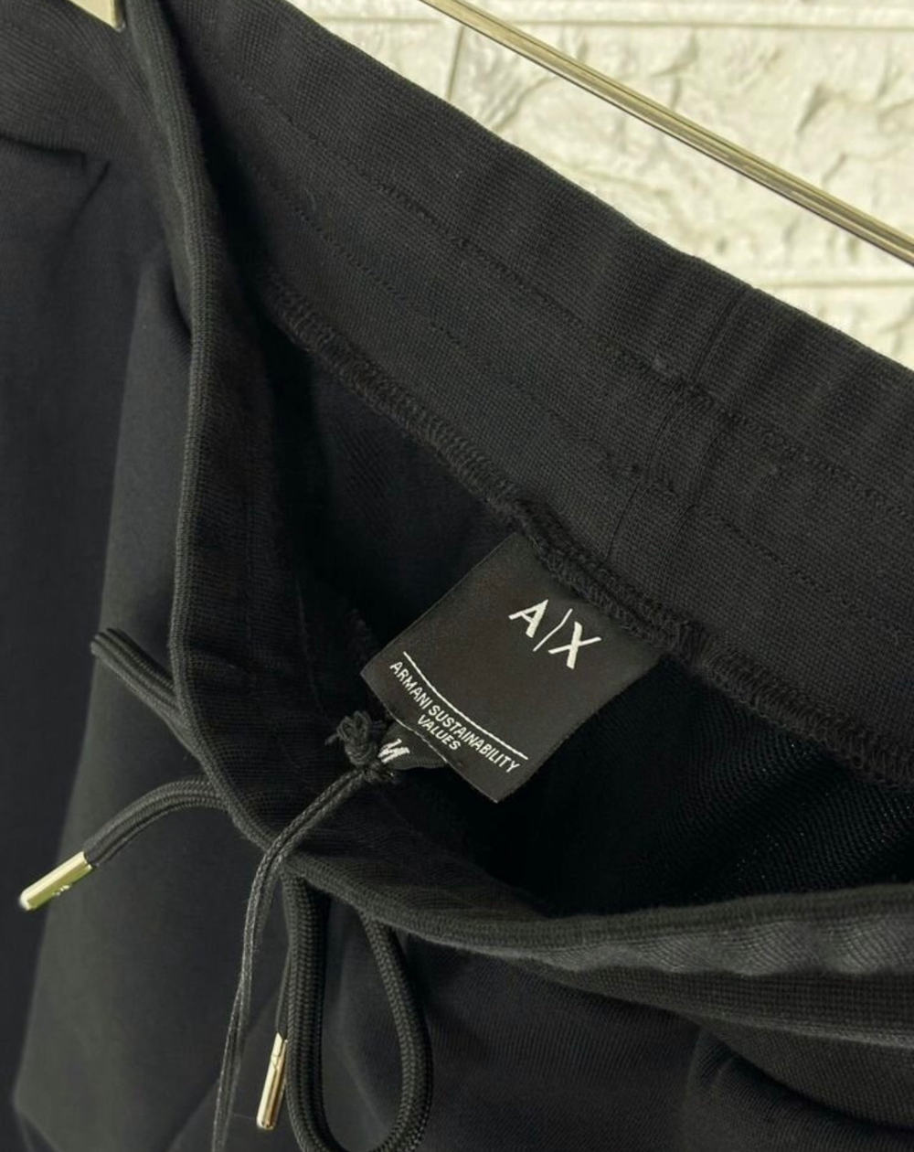Спортивные штаны Armani Exchange