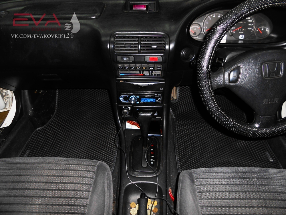 Honda Integra 3 поколение (09.1995 - 12.2000) седан, правый руль
