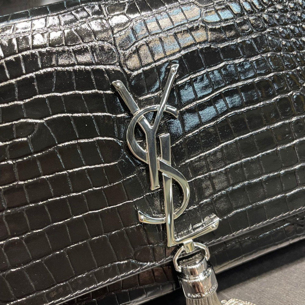Saint Laurent Kate Medium Bag 24 cm