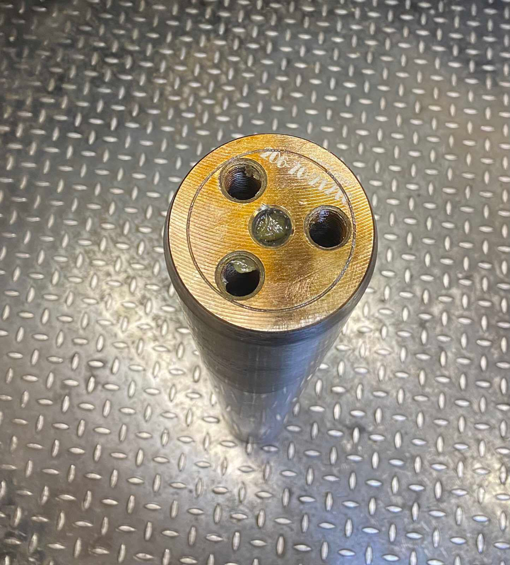 Палец 206-70-21210