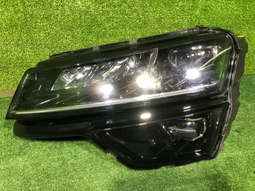 Фара левая Skoda Karoq (2017-2021) LED