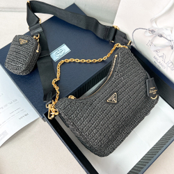 Prada Re-Edition Bag 22 cm