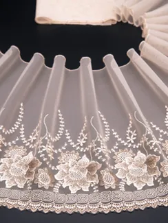 05-59 Вышивка на неэл. сетке 23 см, кремовый (левая)